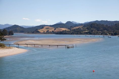 Photo of property in 11 Tairua Terrace, Tairua, 3508