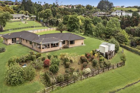 Photo of property in 167 Polo Prince Drive, Alfriston, Auckland, 2105