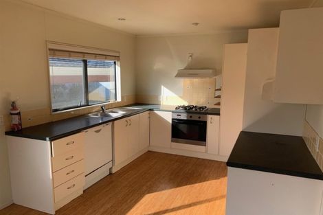 Photo of property in 71a Brunner Road, Glen Eden, Auckland, 0602