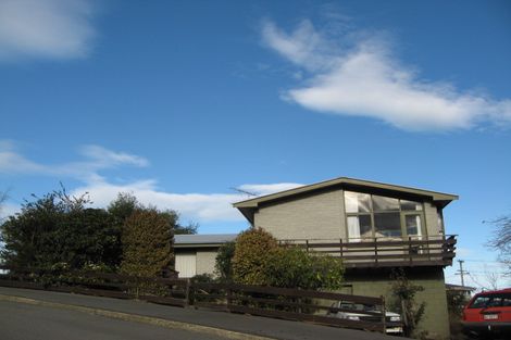 Photo of property in 1/21 Calypso Place, Rothesay Bay, Auckland, 0630