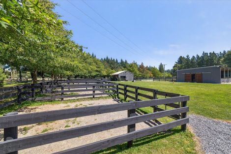 Photo of property in 32 Scarlet Oak Drive, West Melton, Christchurch, 7676