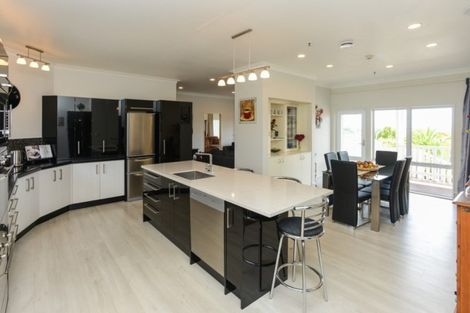 Photo of property in 20a Busby Hill, Havelock North, 4130