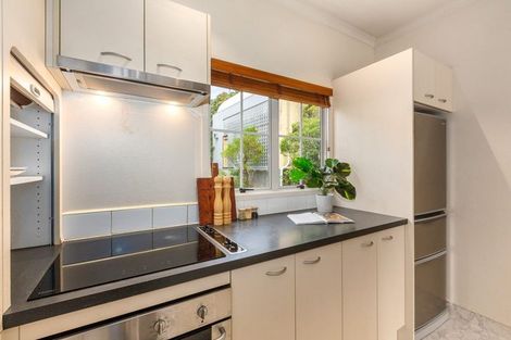 Photo of property in 16/5 Malcolm Lane, Thorndon, Wellington, 6011