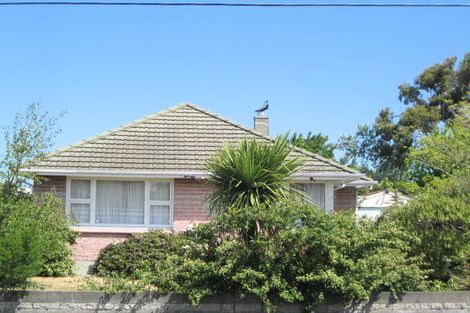 Photo of property in 10 Vancouver Crescent, Wainoni, Christchurch, 8061