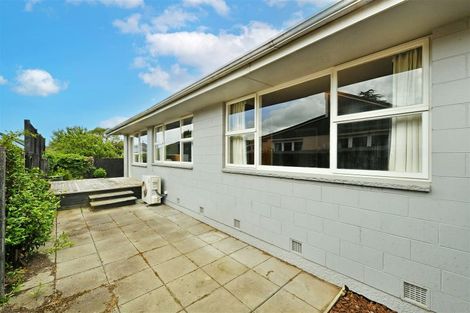 Photo of property in 2/187a Matsons Avenue, Papanui, Christchurch, 8053