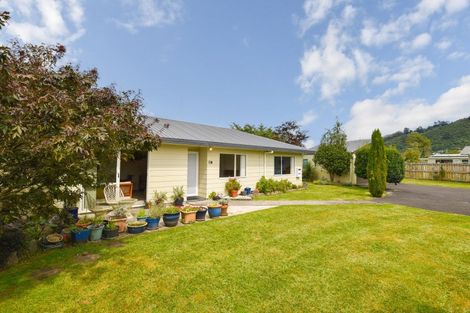 Photo of property in 17 Chapman Place, Fairy Springs, Rotorua, 3015