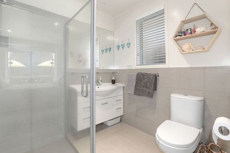 Photo of property in 47 Hamon Place, Pukehangi, Rotorua, 3015