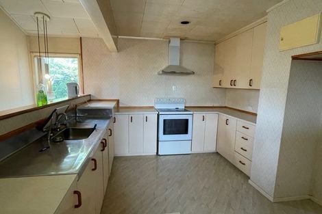 Photo of property in 2 Griffen Park Road, Mount Roskill, Auckland, 1041