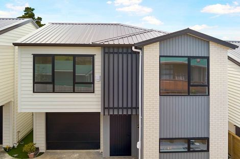 Photo of property in 8b Mason Street, New Lynn, Auckland, 0600