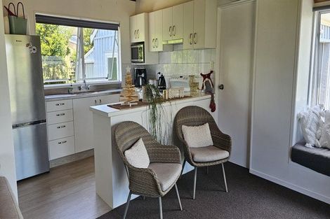 Photo of property in 12 Cove Road, Waipu, 0510