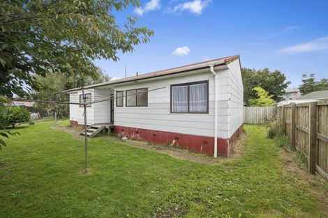 Photo of property in 15a Beech Place, Owhata, Rotorua, 3010
