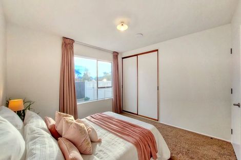 Photo of property in 11 Oldham Crescent, Halswell, Christchurch, 8025