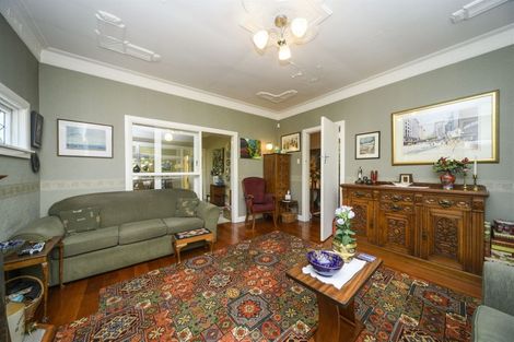 Photo of property in 444 College Street, Hokowhitu, Palmerston North, 4410