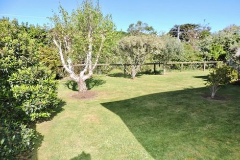 Photo of property in Redwood Village, 15/42 Main Road, Tawa, Wellington, 5028