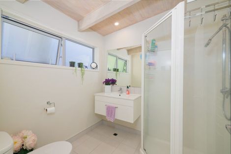 Photo of property in 105 Elsinore Close, Whangamata, 3620
