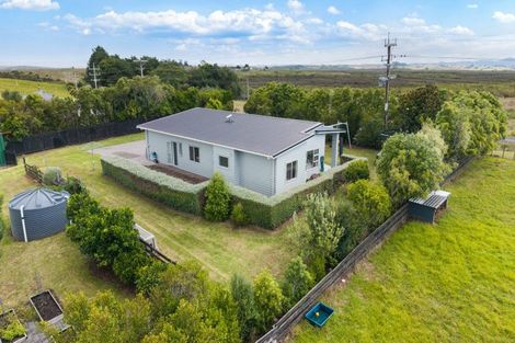 Photo of property in 780 Island Block Road, Island Block, Te Kauwhata, 3782