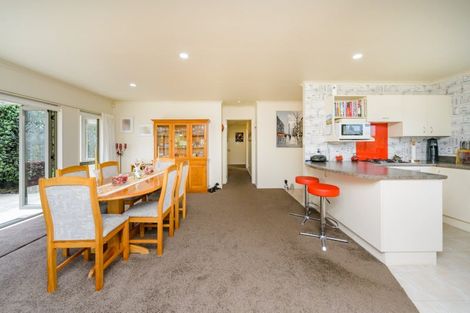 Photo of property in 6 Ursula Drive, Feilding, 4702