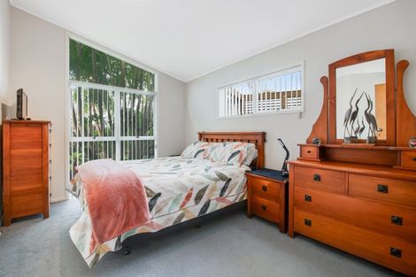 Photo of property in 11 Fairway Avenue, Red Beach, 0932
