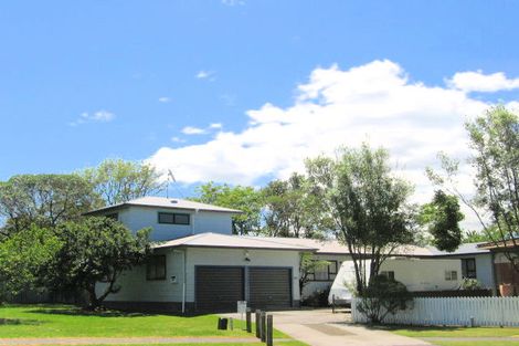 Photo of property in 15 Elsdon Best Street, Riverdale, Gisborne, 4010