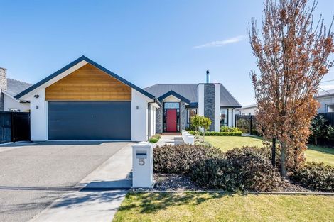 Photo of property in 5 Wilderness Green, Prebbleton, 7604