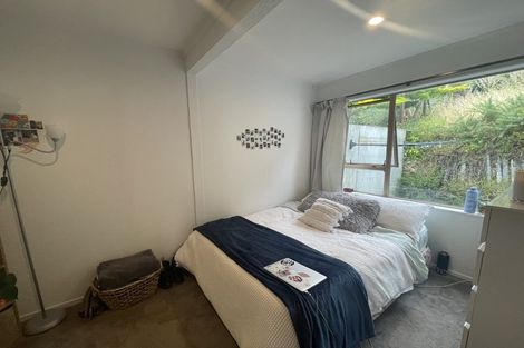 Photo of property in 10 Linwood Way, Island Bay, Wellington, 6023