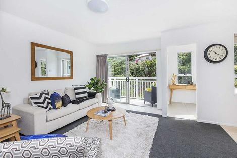 Photo of property in 2/59 Hungerford Road, Houghton Bay, Wellington, 6023