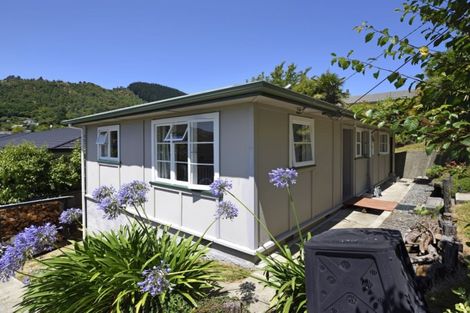 Photo of property in 49 Renwick Place, Nelson South, Nelson, 7010