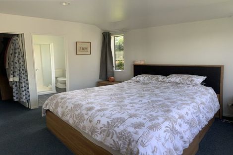 Photo of property in 15 Hollybush Drive, Brightwater, 7022