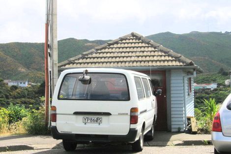 Photo of property in 16 Wentworth Street, Mornington, Wellington, 6021