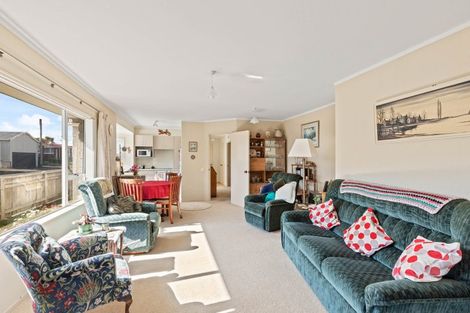 Photo of property in 20 Stoke Street, Westown, New Plymouth, 4310