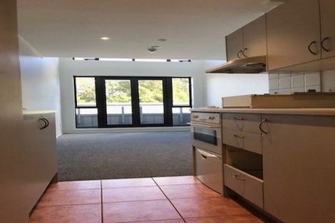 Photo of property in 9b/30 Westward Ho, Glen Eden, Auckland, 0602