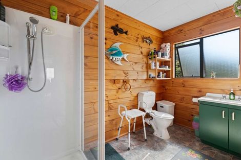 Photo of property in 20 Puriri Place, Tuateawa, Coromandel, 3583