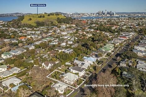 Photo of property in 5 Allenby Avenue, Devonport, Auckland, 0624