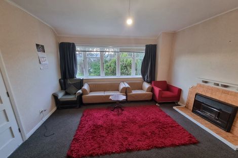 Photo of property in 15 Freyberg Street, Waterloo, Lower Hutt, 5011