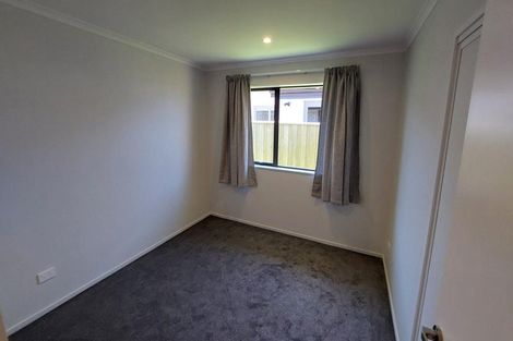 Photo of property in 43 Crossley Avenue, Woodend, 7610