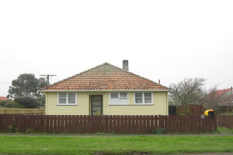 Photo of property in 36 Parris Street, Waitara, 4320