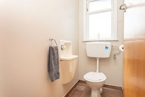 Photo of property in 36 Ruahine Street, Dannevirke, 4930