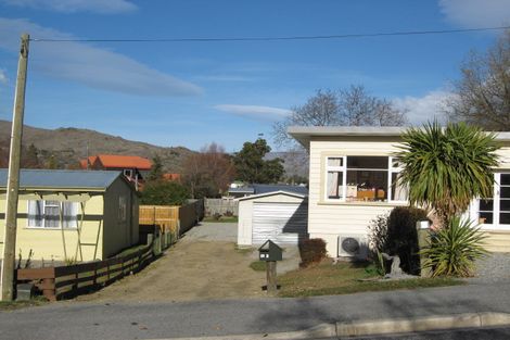 Photo of property in 50a Ray Street, Cromwell, 9310