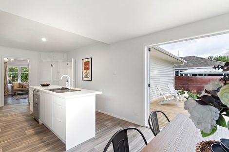 Photo of property in 464 High Street South, Carterton, 5713