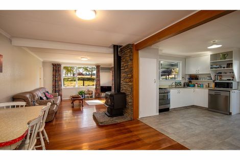 Photo of property in 304 Loop Road, Becks, Omakau, 9377