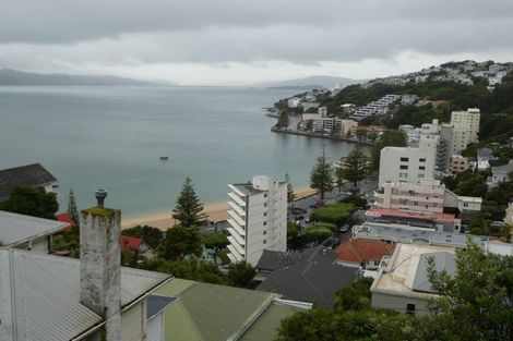 Photo of property in 4 Oriental Terrace, Oriental Bay, Wellington, 6011