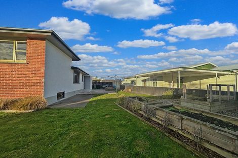 Photo of property in 122 Park Street, Winton, 9720