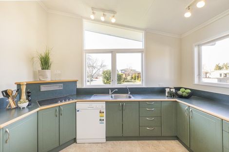 Photo of property in 20 Kennedy Avenue, Feilding, 4702