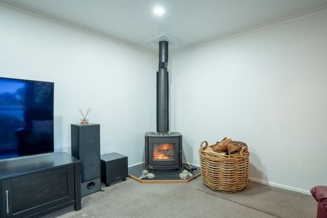 Photo of property in 37a Kinmont Crescent, Kinmont Park, Mosgiel, 9024