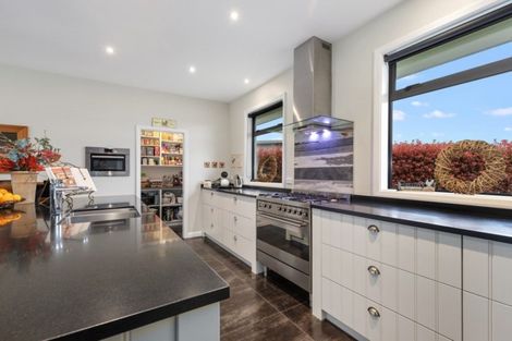 Photo of property in 8 Mountain View Road, Te Aroha, 3320