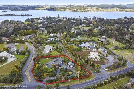 Photo of property in 203 Rangitane Road, Kerikeri, 0294