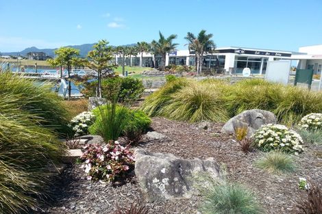 Photo of property in 4 Taurangawaka Road, One Tree Point, 0118