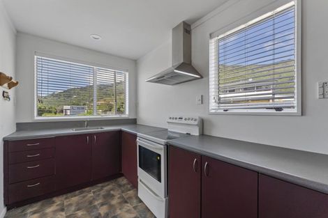 Photo of property in 289 Waikawa Road, Waikawa, Picton, 7220