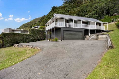 Photo of property in 1210 Hikuai Settlement Road, Pauanui, Hikuai, 3579