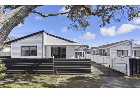 Photo of property in 39 Hutton Street, Otahuhu, Auckland, 1062